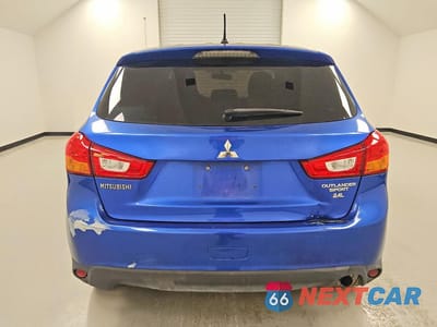 Zdjęcie 6 z 13 samochodu: 2016 MITSUBISHI OUTLANDER SPORT ES/SE VIN:JA4AP3AW5GZ027117 - miniatura