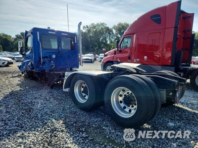 Trzecie zdjęcie samochodu z tyłu: 2025 FREIGHTLINER CASCADIA 126 SEMI TRUCK VIN:3AKJHLDV3SSWB8685 - miniatura