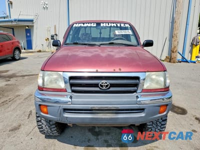 Piąte zdjęcie samochodu w środku: 1999 TOYOTA TACOMA BASE VIN:4TAWM72N3XZ401673 - miniatura