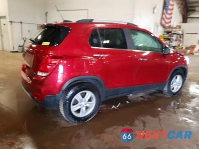 Trzecie zdjęcie samochodu z tyłu: 2019 CHEVROLET TRAX 1LT VIN:3GNCJLSB1KL243159 - miniatura
