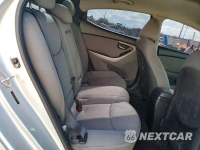 Zdjęcie 10 z 13 samochodu: 2012 HYUNDAI ELANTRA GLS VIN:5NPDH4AE8CH072146 - miniatura