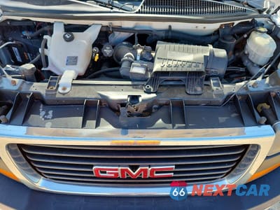 Zdjęcie 12 z 13 samochodu: 2017 GMC SAVANA G2500 VIN:1GTW7AFF4H1909520 - miniatura