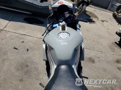 Zdjęcie 6 z 9 samochodu: 2025 HONDA CBR600 RR VIN:JH2PC40H8SK200318 - miniatura