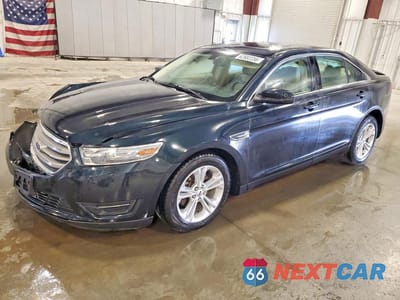 2014 FORD TAURUS SEL 1FAHP2E80EG153233 - główne zdjęcie licytacji z USA - miniatura