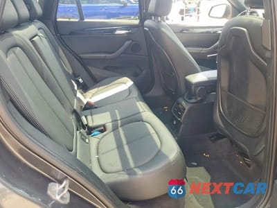 Zdjęcie 11 z 13 samochodu: 2016 BMW X1 XDRIVE28I VIN:WBXHT3C38G5E53254 - miniatura