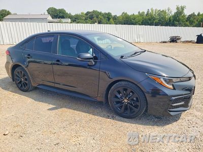 Czwarte zdjęcie samochodu z boku: 2021 TOYOTA COROLLA SE NIGHTSHADE EDITION VIN:5YFS4MCE2MP085172 - miniatura