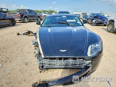 Piąte zdjęcie samochodu w środku: 2010 ASTON MARTIN V8 VANTAGE VIN:SCFEFBAC4AGC13670 - miniatura