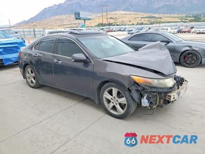 Czwarte zdjęcie samochodu z boku: 2011 ACURA TSX VIN:JH4CU2F65BC003758 - miniatura