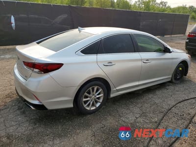 Trzecie zdjęcie samochodu z tyłu: 2018 HYUNDAI SONATA ECO VIN:5NPE24AAXJH705455 - miniatura