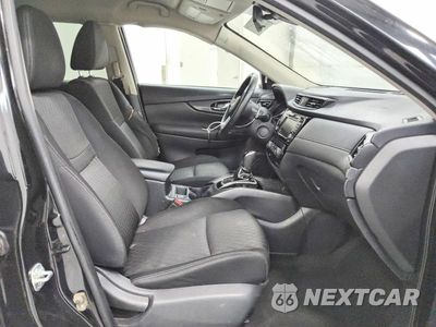 Zdjęcie 7 z 13 samochodu: 2020 NISSAN ROGUE SV VIN:KNMAT2MT3LP501035 - miniatura