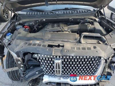Zdjęcie 12 z 13 samochodu: 2019 LINCOLN NAVIGATOR RESERVE VIN:5LMJJ2LT3KEL10239 - miniatura