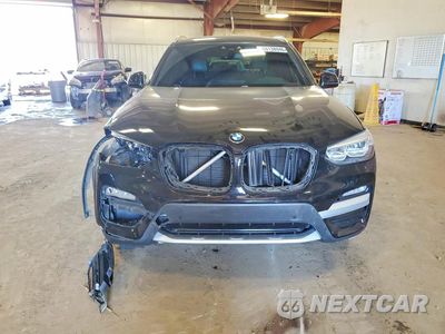 Piąte zdjęcie samochodu w środku: 2019 BMW X3 XDRIVE30I VIN:5UXTR9C53KLR05234 - miniatura