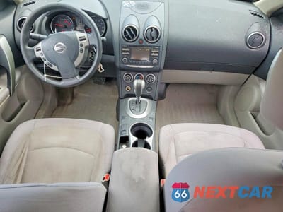 Zdjęcie 8 z 14 samochodu: 2012 NISSAN ROGUE S VIN:JN8AS5MV9CW416622 - miniatura