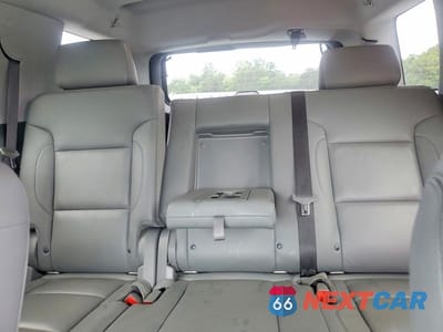 Zdjęcie 10 z 13 samochodu: 2018 CHEVROLET TAHOE K1500 LT VIN:1GNSKBKC1JR332264 - miniatura