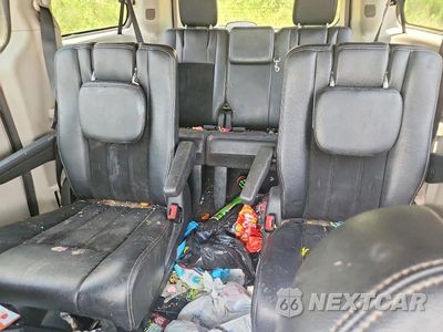 Zdjęcie 10 z 13 samochodu: 2016 DODGE GRAND CARAVAN SE VIN:2C4RDGBG6GR390021 - miniatura