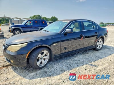 2008 BMW 528 I WBANU53598C114682 - główne zdjęcie licytacji z USA - miniatura