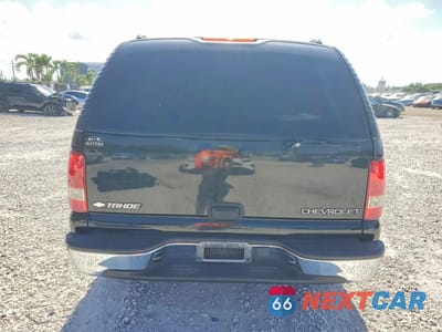 Zdjęcie 6 z 13 samochodu: 2004 CHEVROLET TAHOE C1500 VIN:1GNEC13V34J154462 - miniatura
