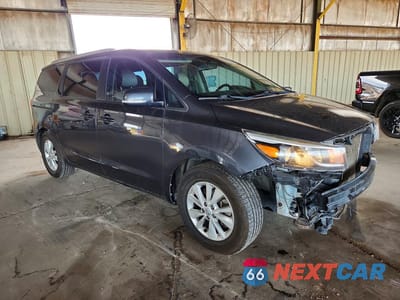 Czwarte zdjęcie samochodu z boku: 2017 KIA SEDONA LX VIN:KNDMB5C18H6338350 - miniatura