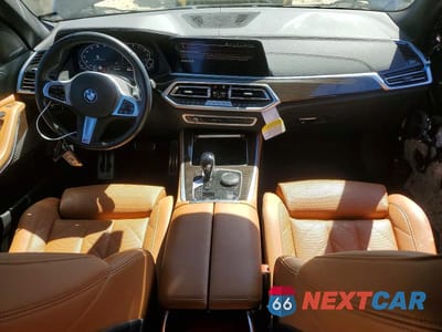 Zdjęcie 8 z 14 samochodu: 2023 BMW X5 XDRIVE45E VIN:5UXTA6C01P9P60130 - miniatura