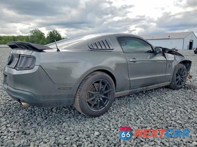 Trzecie zdjęcie samochodu z tyłu: 2010 FORD MUSTANG GT VIN:1ZVBP8CH0A5123948 - miniatura