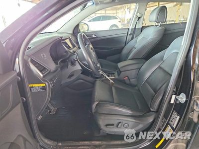 Zdjęcie 7 z 12 samochodu: 2016 HYUNDAI TUCSON LIMITED VIN:KM8J3CA24GU174245 - miniatura
