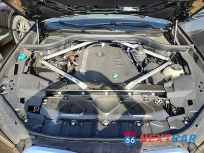 Zdjęcie 11 z 12 samochodu: 2025 BMW X5 XDRIVE40I VIN:5UX23EU03S9Y54954 - miniatura