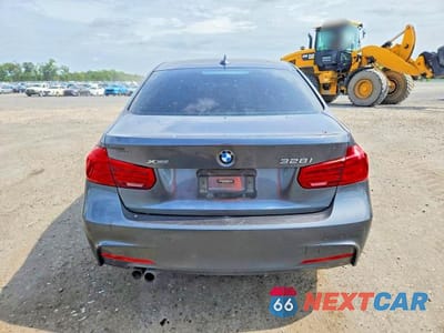 Zdjęcie 6 z 12 samochodu: 2016 BMW 328 XI SULEV VIN:WBA8E3C53GK501425 - miniatura