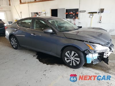 Czwarte zdjęcie samochodu z boku: 2020 NISSAN ALTIMA S VIN:1N4BL4BV3LC239972 - miniatura