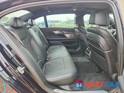 Zdjęcie 10 z 12 samochodu: 2019 BMW 750 I VIN:WBA7F0C58KGM24523 - miniatura