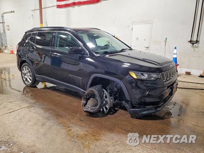 Czwarte zdjęcie samochodu z boku: 2022 JEEP COMPASS LATITUDE LUX VIN:3C4NJDFB3NT221637 - miniatura