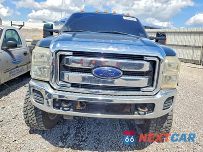 Piąte zdjęcie samochodu w środku: 2011 FORD F350 SUPER DUTY VIN:1FT8W3BT7BEA72376 - miniatura
