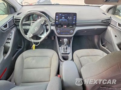 Zdjęcie 8 z 12 samochodu: 2022 HYUNDAI IONIQ SE VIN:KMHC75LC8NU282718 - miniatura