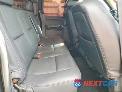 Zdjęcie 10 z 12 samochodu: 2008 CHEVROLET SILVERADO C1500 VIN:2GCEC19J781238054 - miniatura