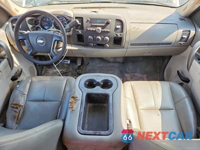 Zdjęcie 8 z 12 samochodu: 2013 CHEVROLET SILVERADO C2500 HEAVY DUTY VIN:1GC1CVCGXDF189759 - miniatura