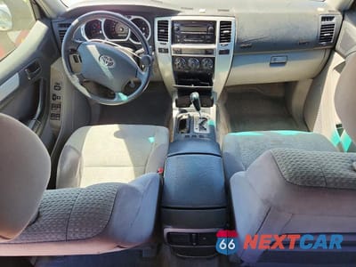 Zdjęcie 8 z 13 samochodu: 2005 TOYOTA 4RUNNER SR5 VIN:JTEZU14R058024717 - miniatura