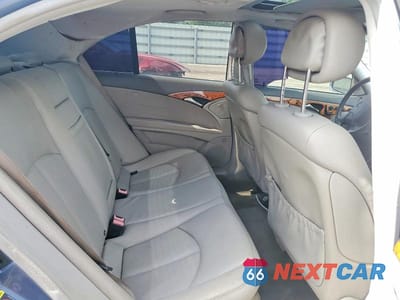 Zdjęcie 10 z 12 samochodu: 2006 MERCEDES-BENZ E 350 VIN:WDBUF56J06A912044 - miniatura