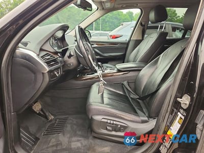 Zdjęcie 7 z 12 samochodu: 2015 BMW X5 XDRIVE35I VIN:5UXKR0C5XF0K59642 - miniatura