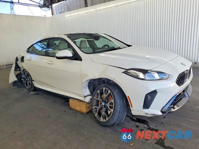 Czwarte zdjęcie samochodu z boku: 2026 BMW 228 VIN:WBA83GG04T7T60079 - miniatura