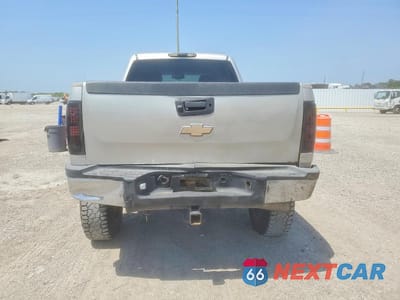 Zdjęcie 6 z 13 samochodu: 2008 CHEVROLET SILVERADO K2500 HEAVY DUTY VIN:1GCHK23638F193374 - miniatura