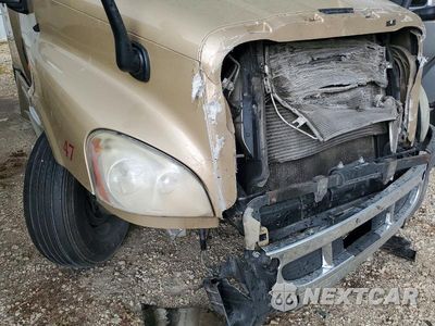 Zdjęcie 14 z 14 samochodu: 2017 FREIGHTLINER CASCADIA 125 SEMI TRUCK VIN:3AKJGLDRXHSHG5569 - miniatura