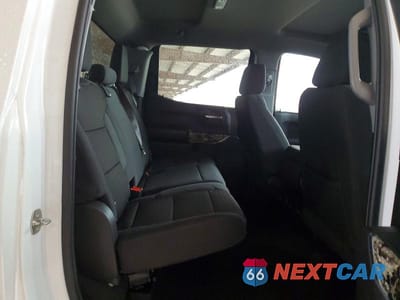 Zdjęcie 10 z 12 samochodu: 2024 CHEVROLET SILVERADO K1500 TRAIL BOSS CUSTOM VIN:3GCUDCED0RG362907 - miniatura
