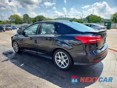Drugie zdjęcie samochodu z przodu: 2015 FORD FOCUS SE VIN:1FADP3F20FL334503 - miniatura