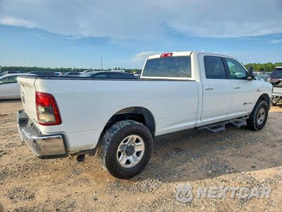 Trzecie zdjęcie samochodu z tyłu: 2022 RAM 3500 BIG HORN/LONE STAR VIN:3C63R3HL5NG302865 - miniatura