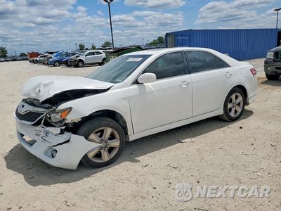 2011 TOYOTA CAMRY SE 4T1BF3EK5BU582462 - główne zdjęcie licytacji z USA - miniatura