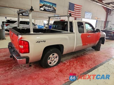 Trzecie zdjęcie samochodu z tyłu: 2008 CHEVROLET SILVERADO K1500 VIN:2GCEK19J081302793 - miniatura