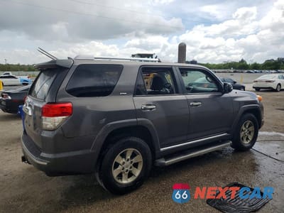 Trzecie zdjęcie samochodu z tyłu: 2010 TOYOTA 4RUNNER SR5 VIN:JTEZU5JR7A5011924 - miniatura