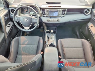 Zdjęcie 8 z 13 samochodu: 2015 TOYOTA RAV4 XLE VIN:2T3RFREV1FW262113 - miniatura