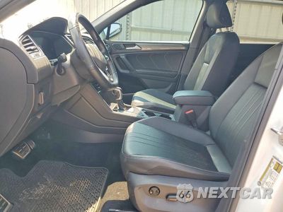 Zdjęcie 7 z 13 samochodu: 2023 VOLKSWAGEN TIGUAN SE R-LINE BLACK VIN:3VVCB7AX5PM010141 - miniatura