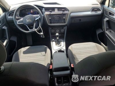 Zdjęcie 8 z 13 samochodu: 2024 VOLKSWAGEN TIGUAN S VIN:3VVRB7AX7RM233715 - miniatura