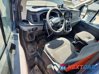 Zdjęcie 8 z 13 samochodu: 2020 FORD TRANSIT 250 DELIVERY VAN VIN:1FTBR3X80LKA86947 - miniatura